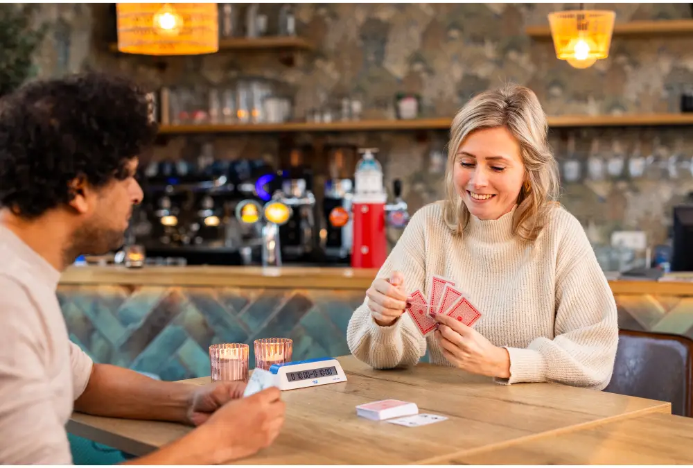 DGT 1001 Biały - Zegar szachowy dla szkół i klubów